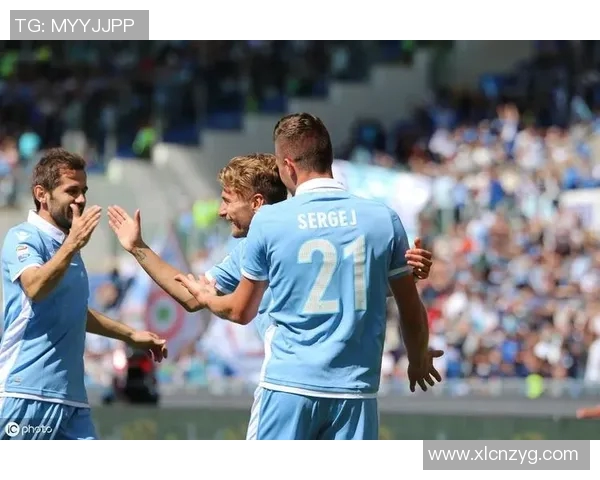 吉达啊赫利与迪拜的巅峰对决谁将赢得荣耀之战